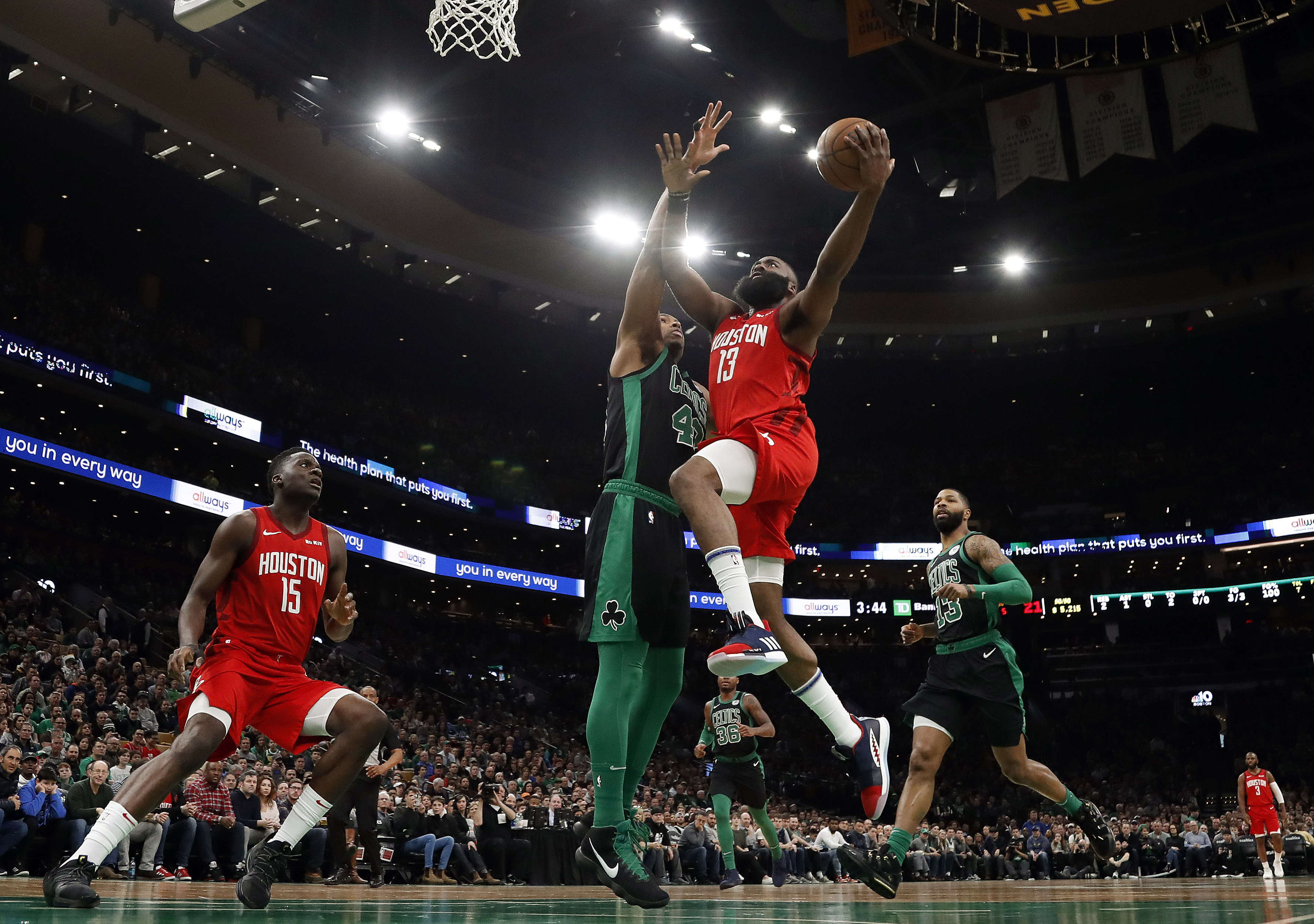 经纪人：如果孔蒂继续执教那不勒斯，洛博特卡可能会要求离队（经纪人：孔蒂若留任那不勒斯，洛博特卡或申请转会）