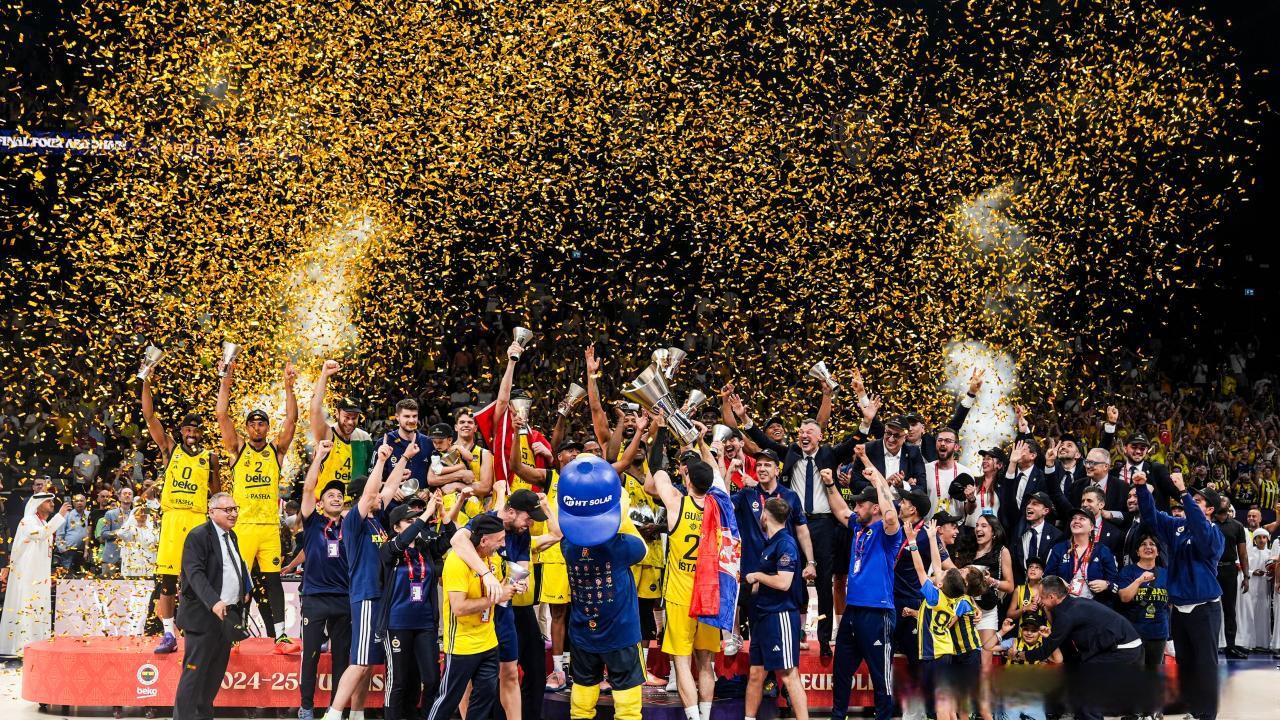 安帅：期待和意大利在世界杯决赛相遇；魔笛完全可以再踢一年（安帅：盼与意大利会师世界杯决赛，魔笛还能再踢一年）