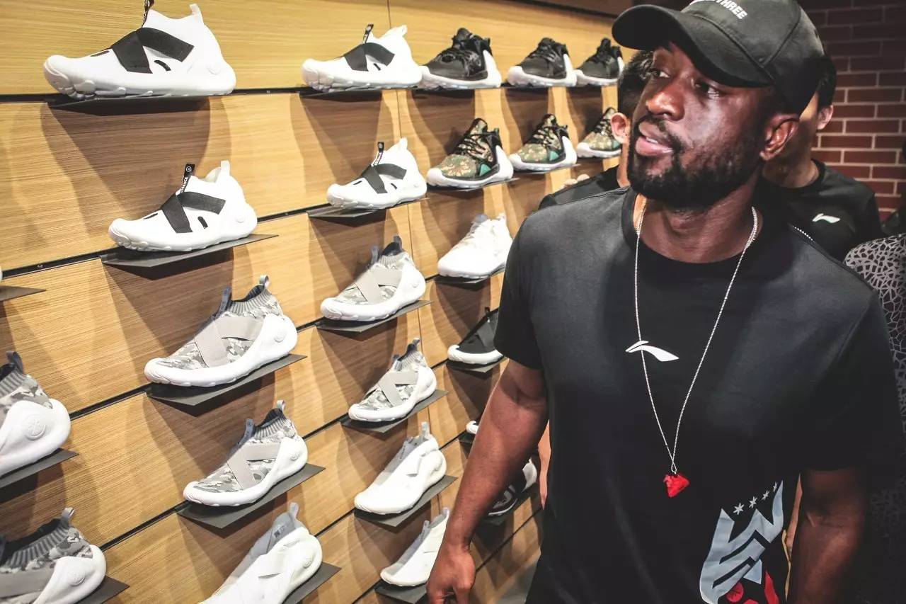 世体：佩德里缺席巴萨赛前合练，确定无缘欧冠客战切尔西（世界体育报：佩德里未参加巴萨赛前训练，确认无缘欧冠客场对切尔西）