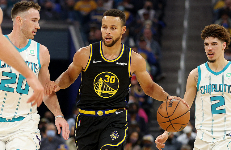 卡斯尔：东契奇是多次入选全明星的球员，不可能完全阻止他（卡斯尔：东契奇多次全明星在身，想彻底限制他不现实）