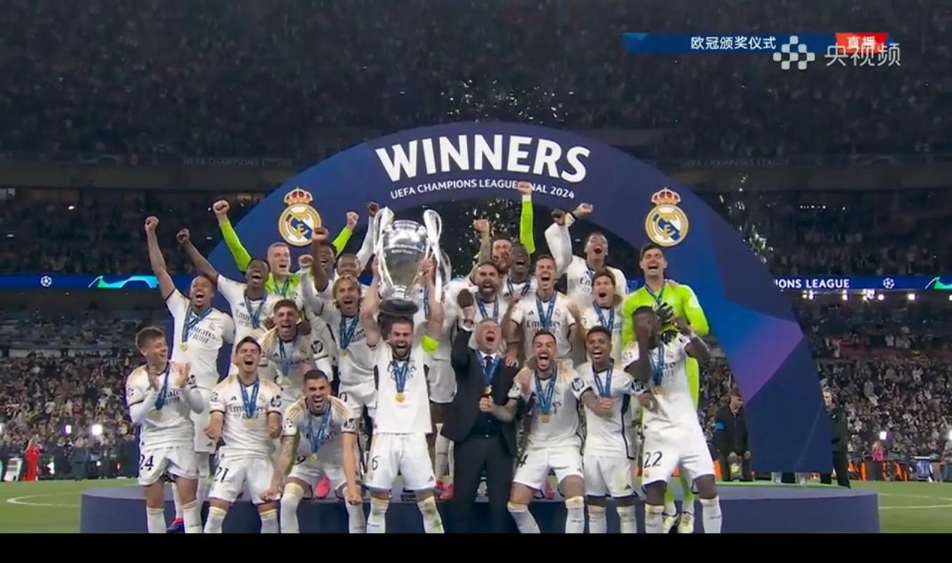 利物浦决定萨拉赫短期缺席比赛，斯洛特获管理层支持（利物浦确认萨拉赫将短期缺阵，斯洛特获高层力挺）